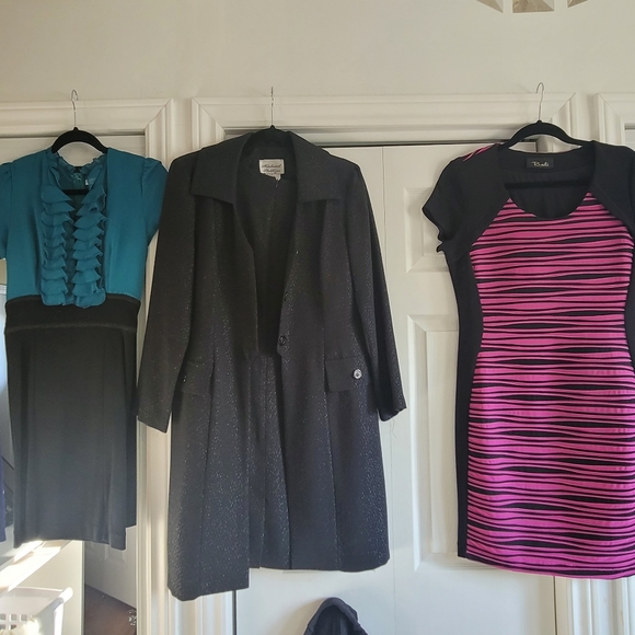 Dawn's Dresses - Picture 14 of 16